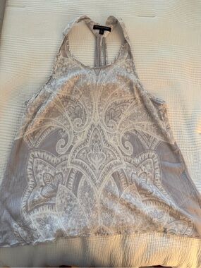 Banana Republic XL gray/white top